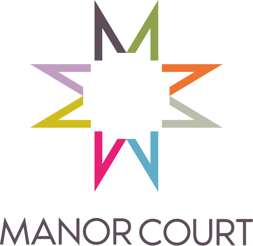 manor-court-portrait-logo